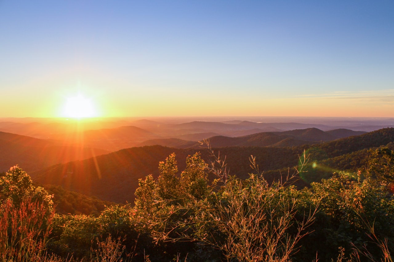 Buck Hollow Overlook Sunrise in Shenandoah National Park