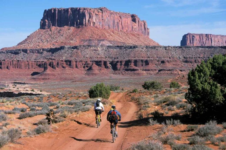 Mountain biking in Canyonlands National Park, Utah