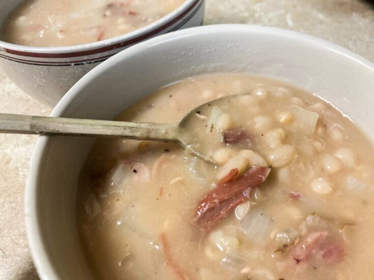 Official Senate ham hocks and bean soup recipe