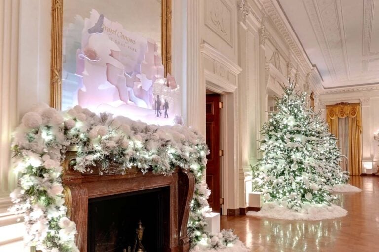 Grand Canyon National Park White House Holiday Decor 2022