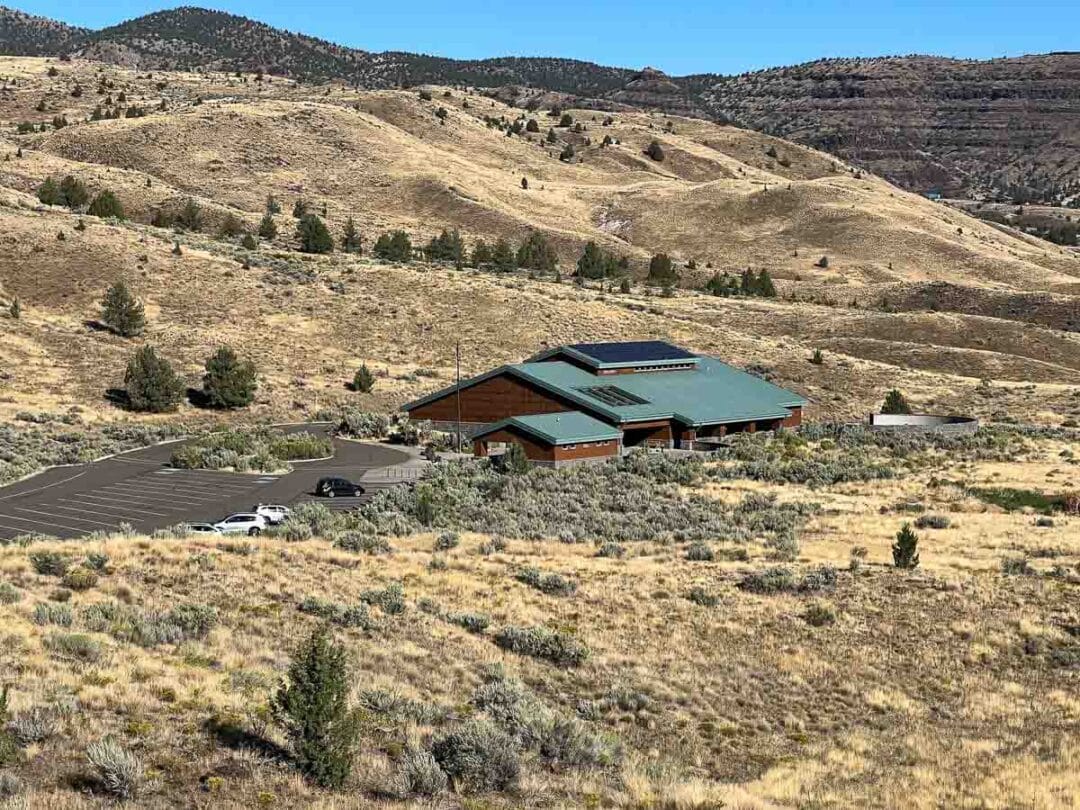 10 Best Things to See and Do at Sheep Rock Unit, John Day Fossil Beds ...